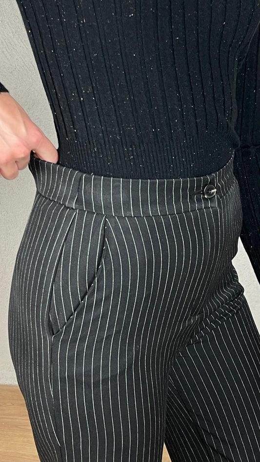 Pantalón de raya diplomática
