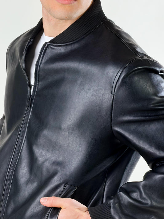 Cazadora bomber efecto piel