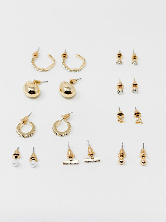 Set de pendientes surtidos con strass y perlas