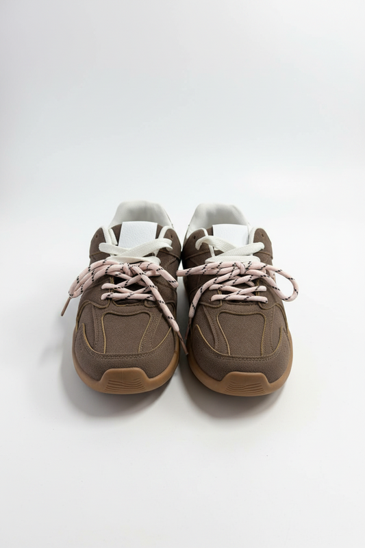 Zapatillas vintage con cordones rosas