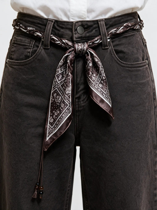 Vaqueros wide-leg con cinturón bandana marrón