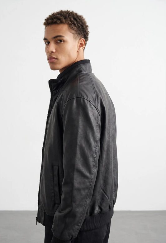 Bomber estructurado efecto piel