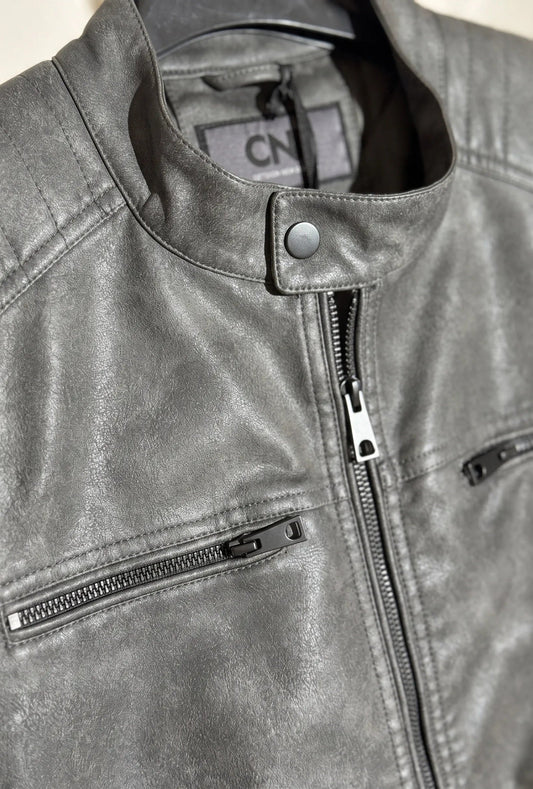 Cazadora biker efecto usado