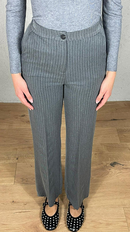 Pantalón de raya diplomática