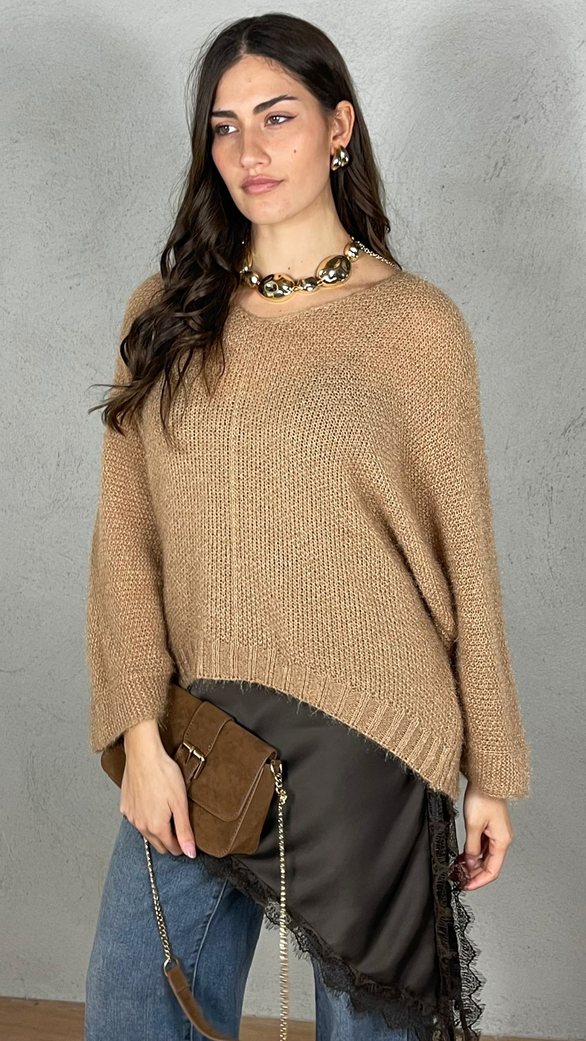 Jersey efecto mohair escote en V