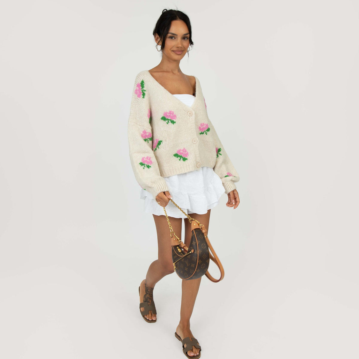 Cárdigan Holgado con Rosas