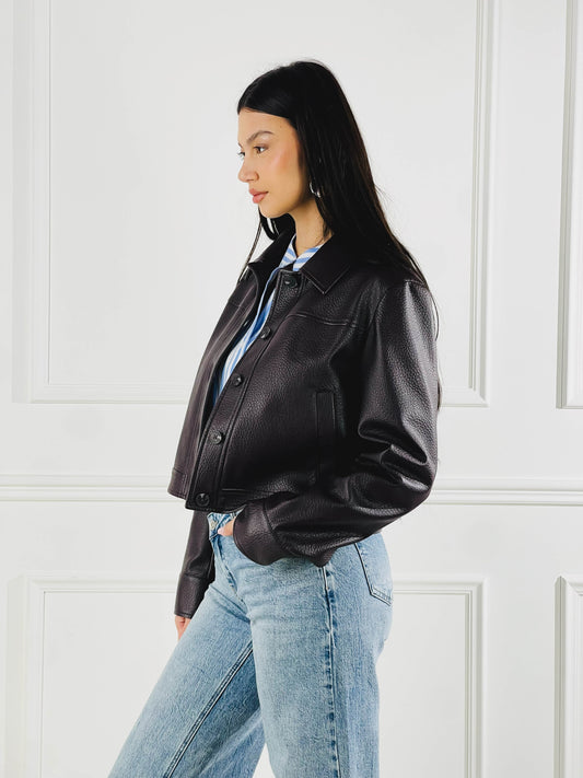 Chaqueta crop efecto piel