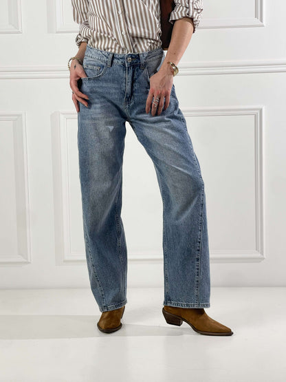 Jeans con costuras laterales