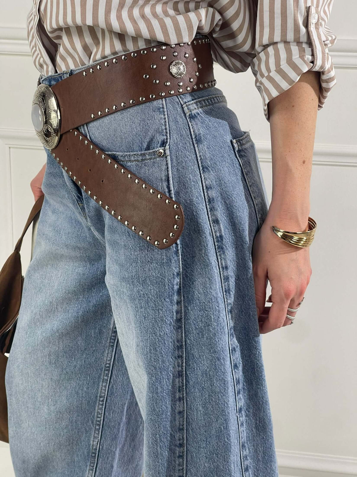 Jeans con costuras laterales