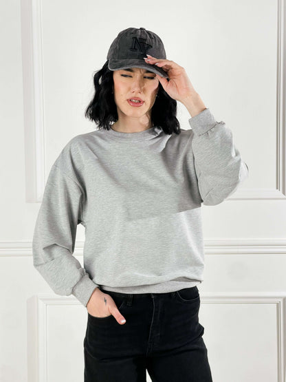 Sudadera básica de cuello redondo