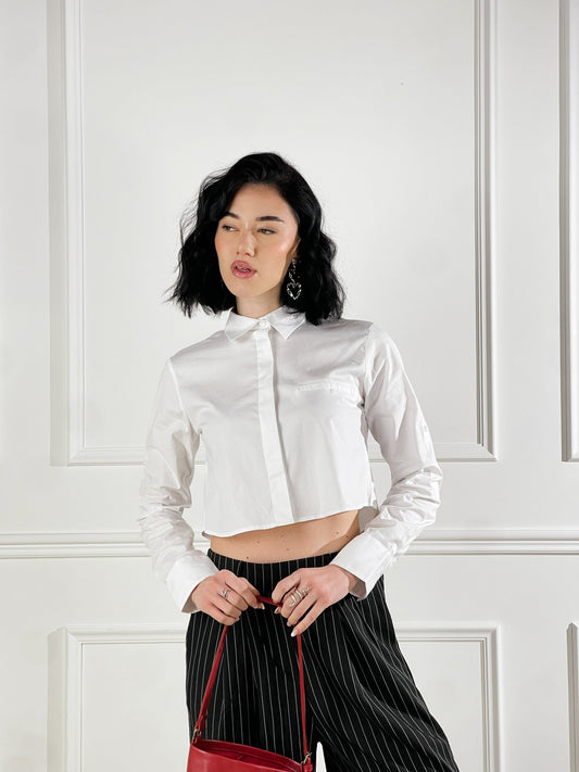Camisa corta con bolsillo