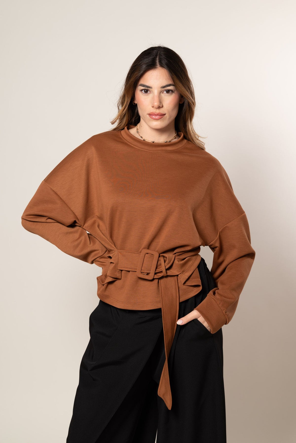 Sudadera con cinturón