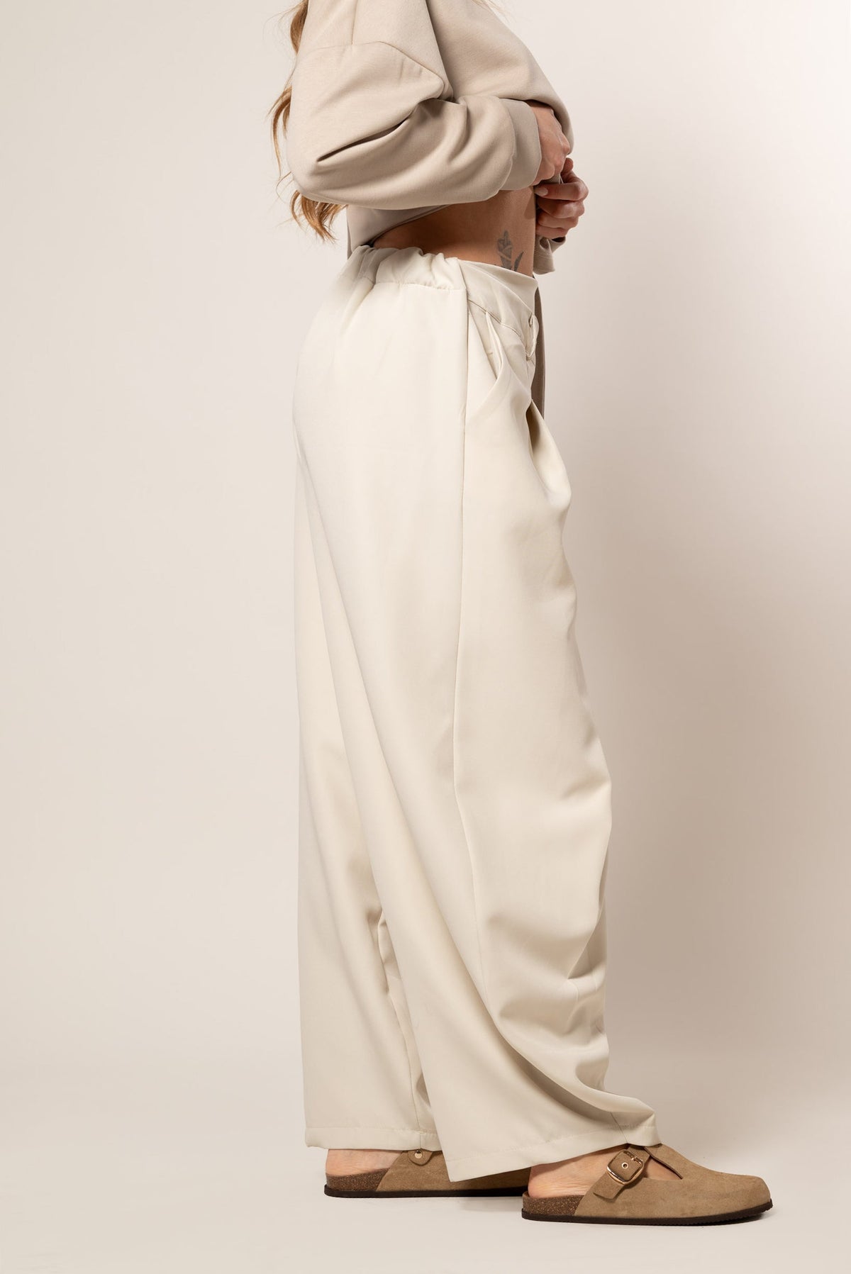 Pantalón cruzado