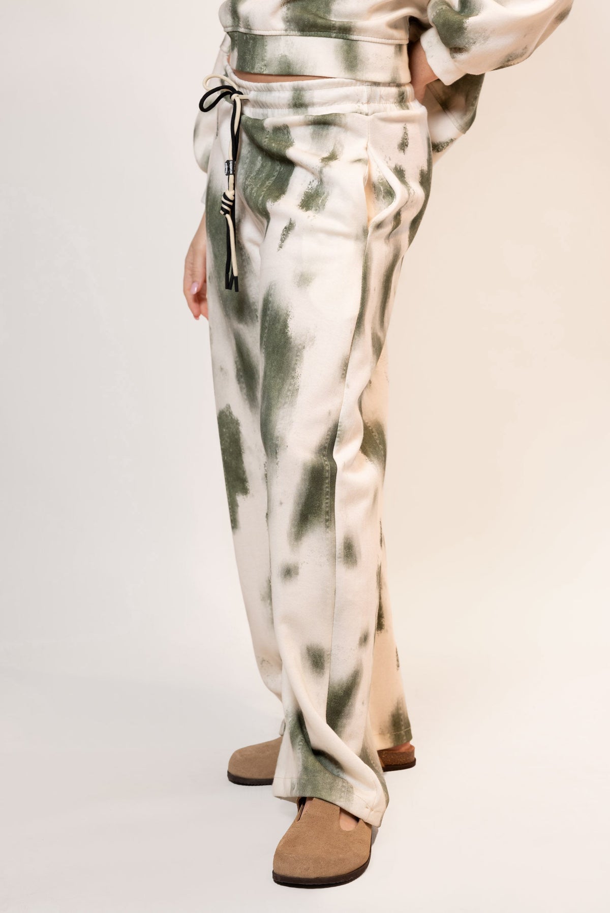 Pantalón de felpa tie-dye