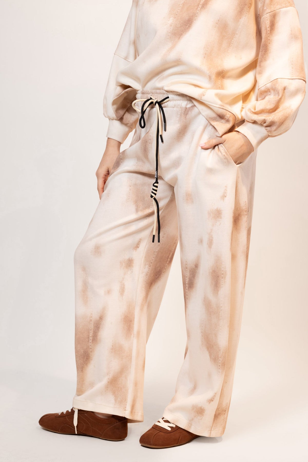 Pantalón de felpa tie-dye