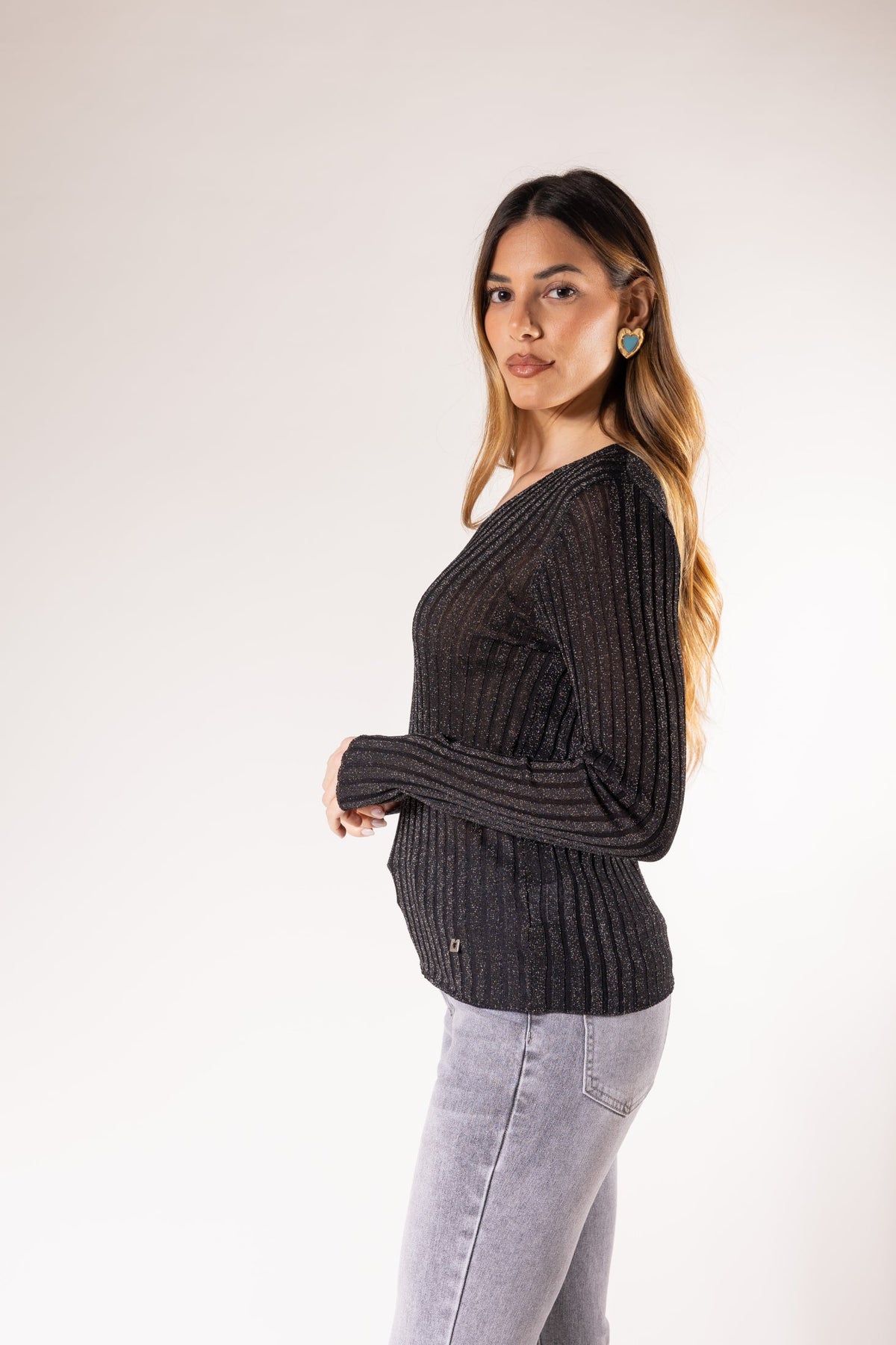 Jersey de canalé con escote en V