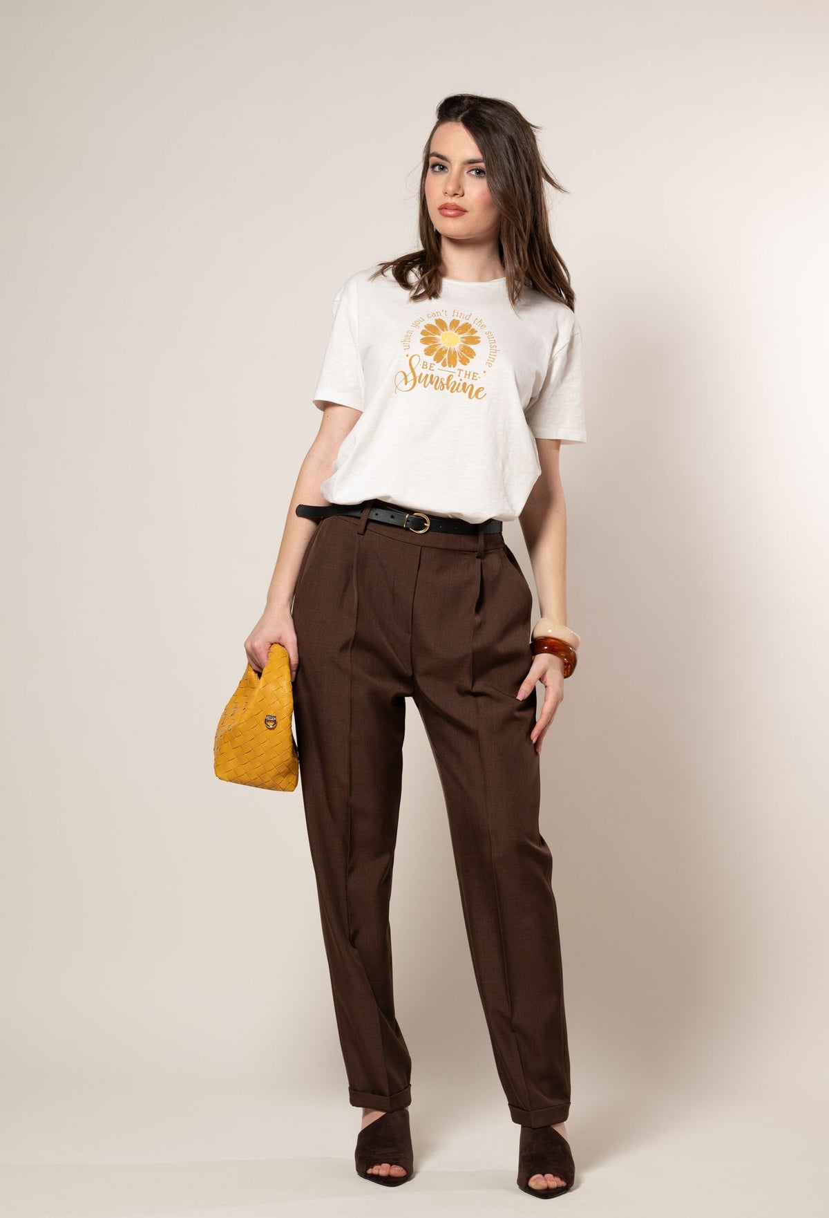 Pantalón con cinturón
