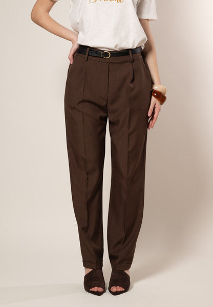 Pantalón con cinturón