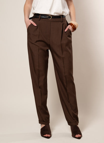 Pantalón con cinturón