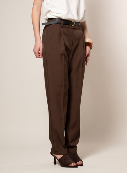 Pantalón con cinturón