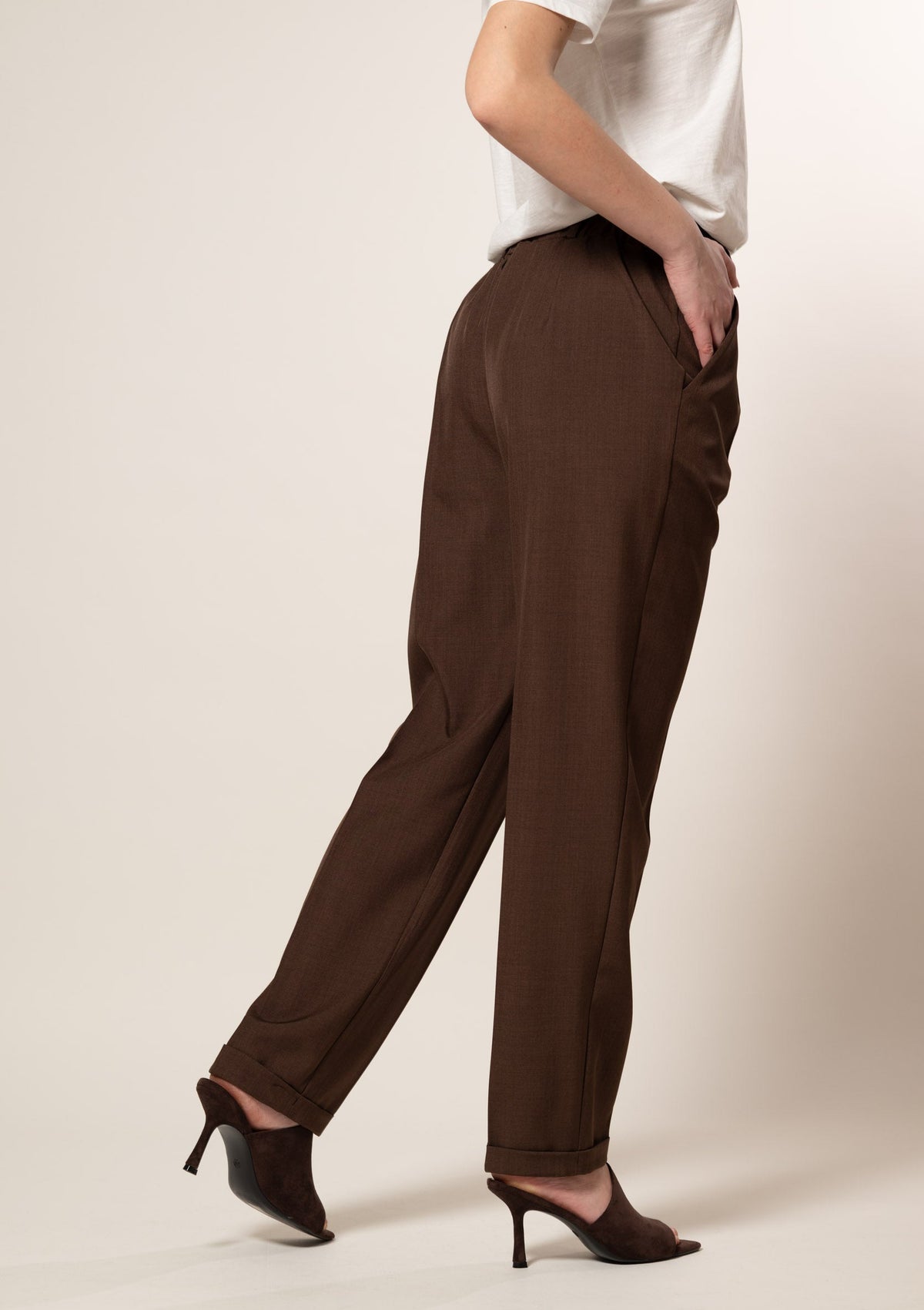 Pantalón con cinturón