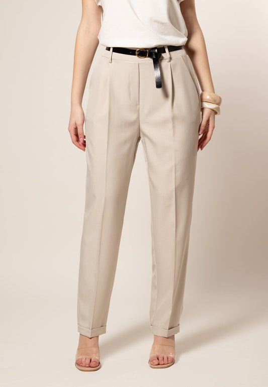 Pantalón con cinturón