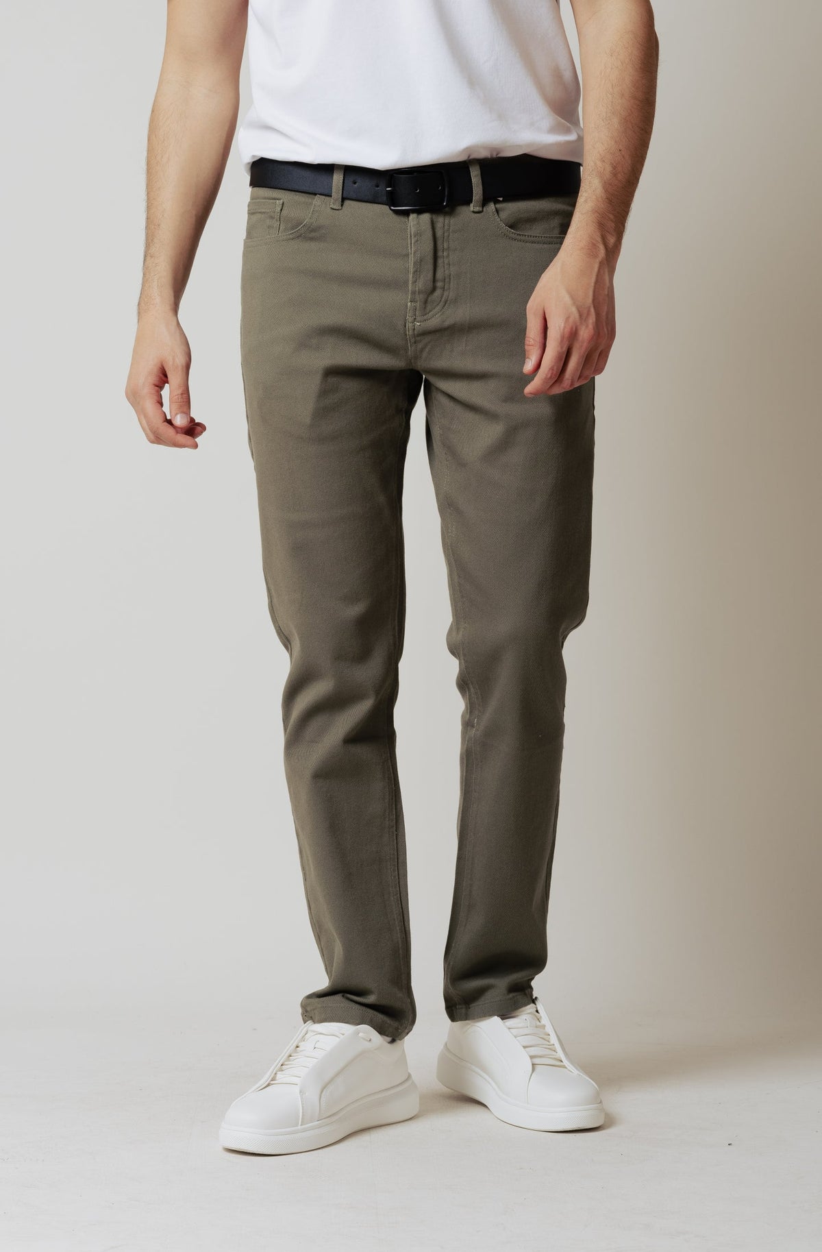 Jeans de color 5 bolsillos