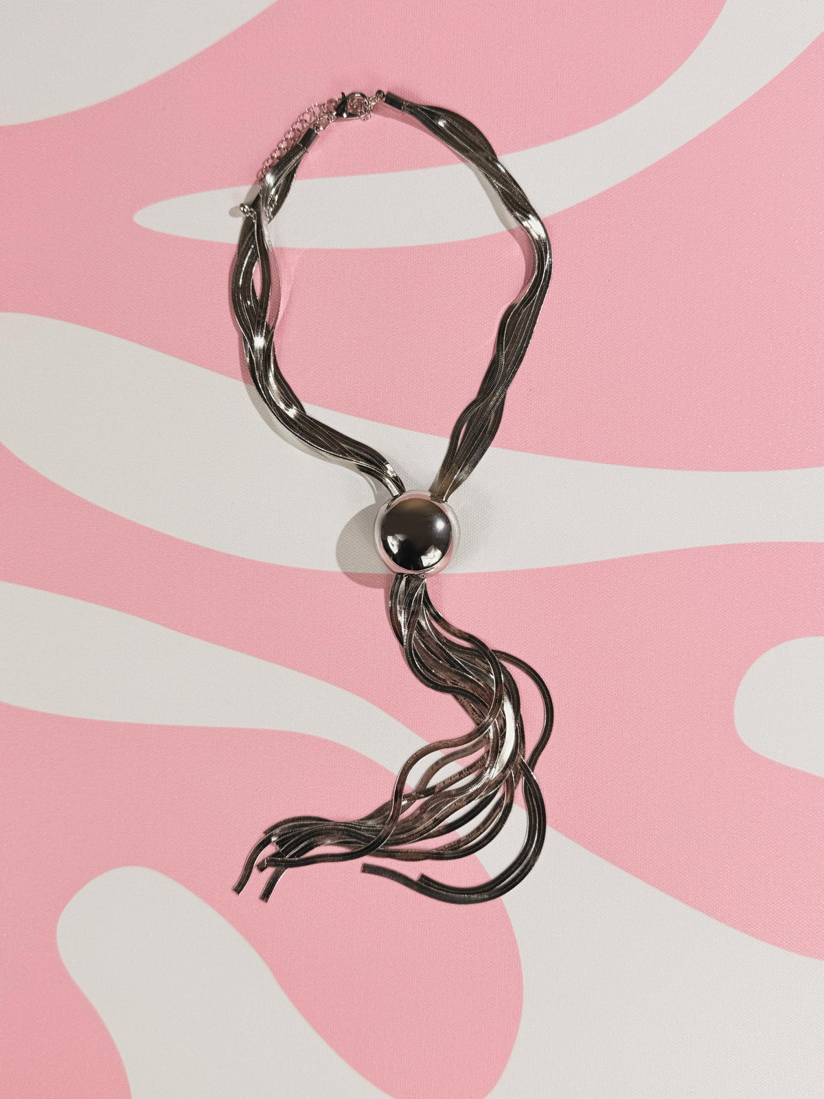 Collar esfera y flecos