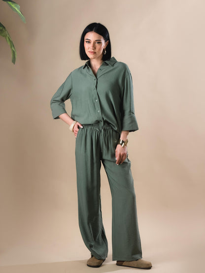 Camisa con botones y mangas tres cuartos
