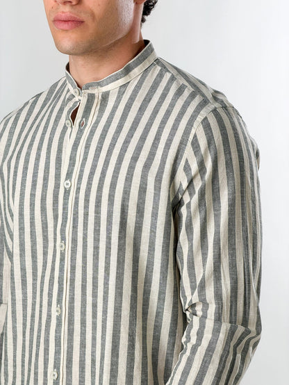 Camisa de lino de rayas medias cuello coreano