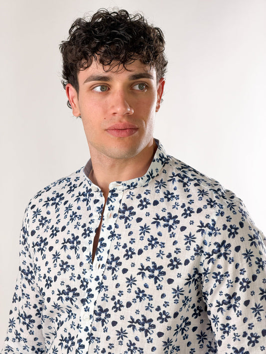 Camisa cuello coreano flor azul