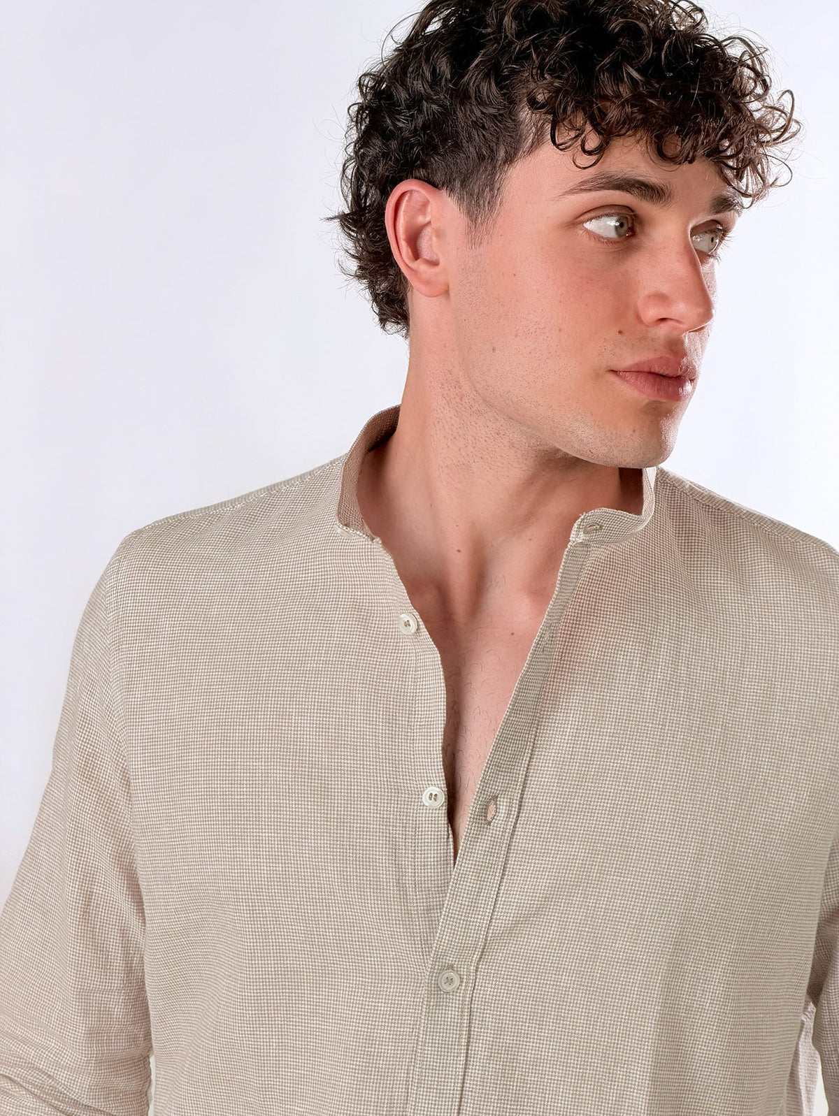 Camisa cuello coreano de micro-cuadros