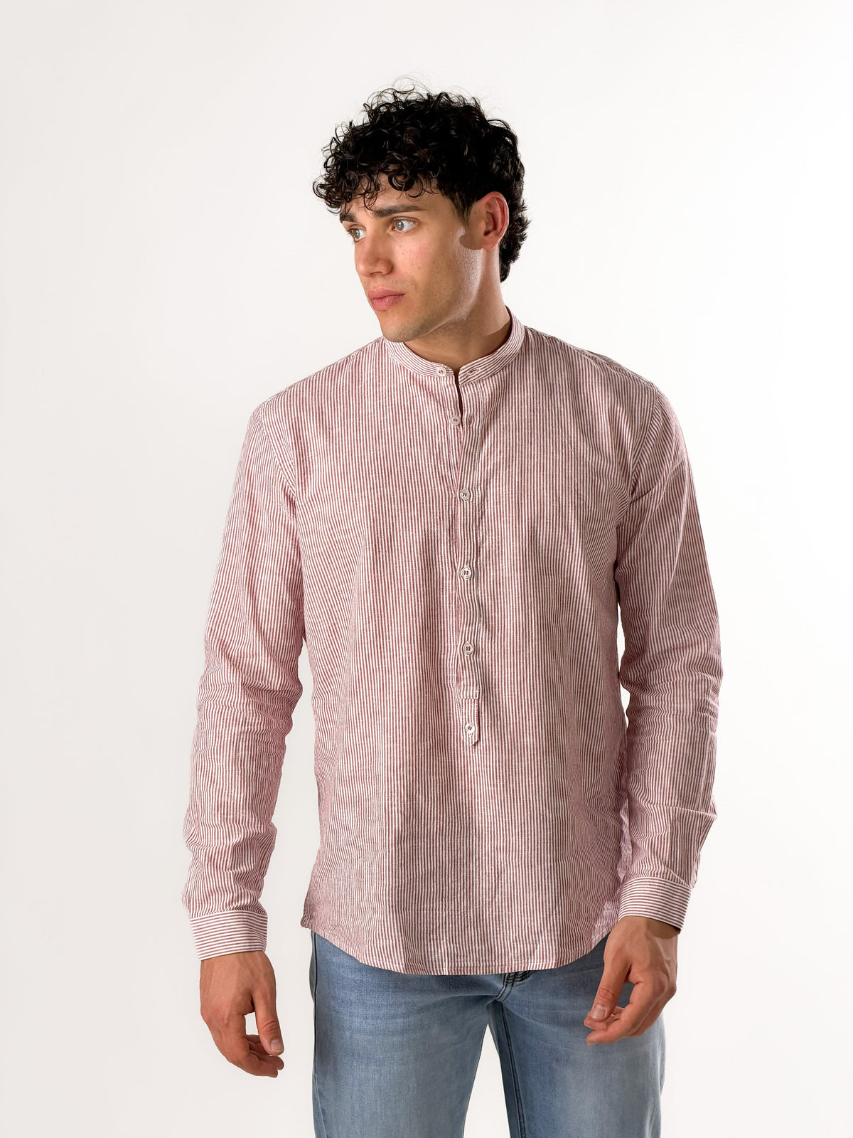 Camisa Serafino de micro-rayas