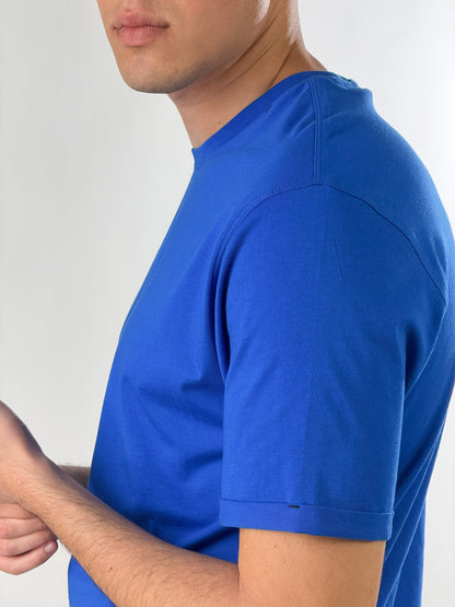 Camiseta cuello redondo fina básica