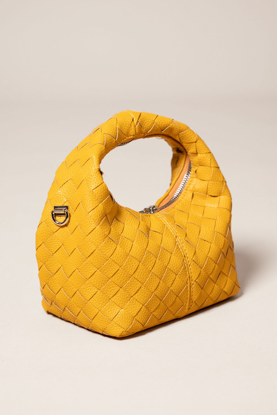 Mini bolso trenzado