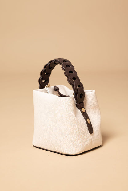 Bolso saco con asas trenzadas