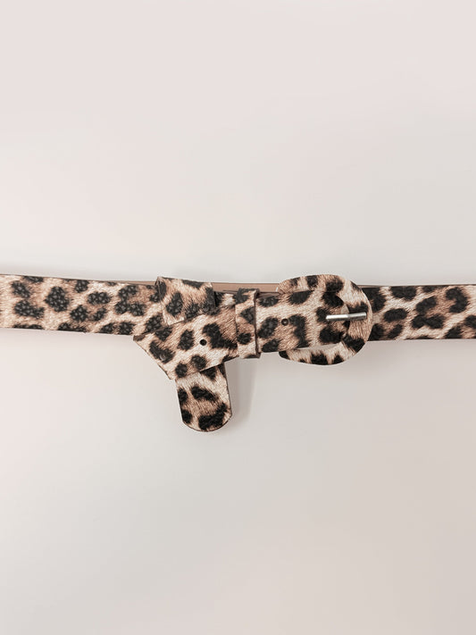 Cinturón animal print efecto piel