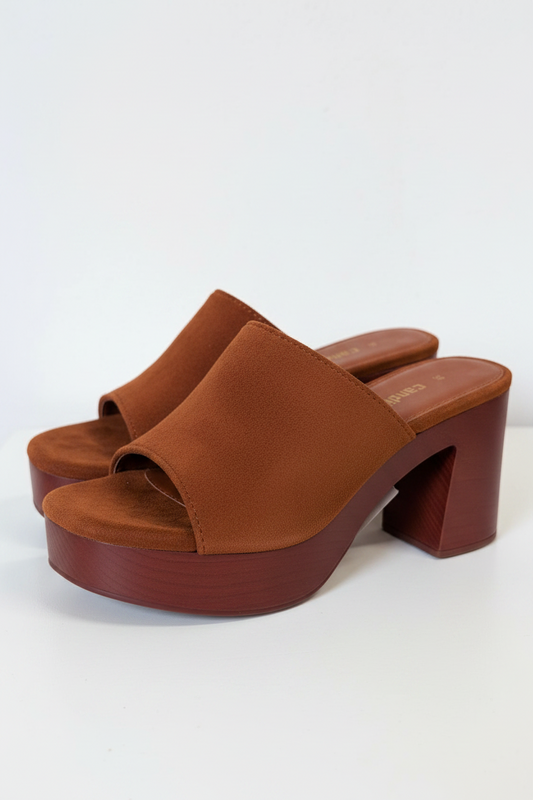 Zueco con plataforma efecto madera