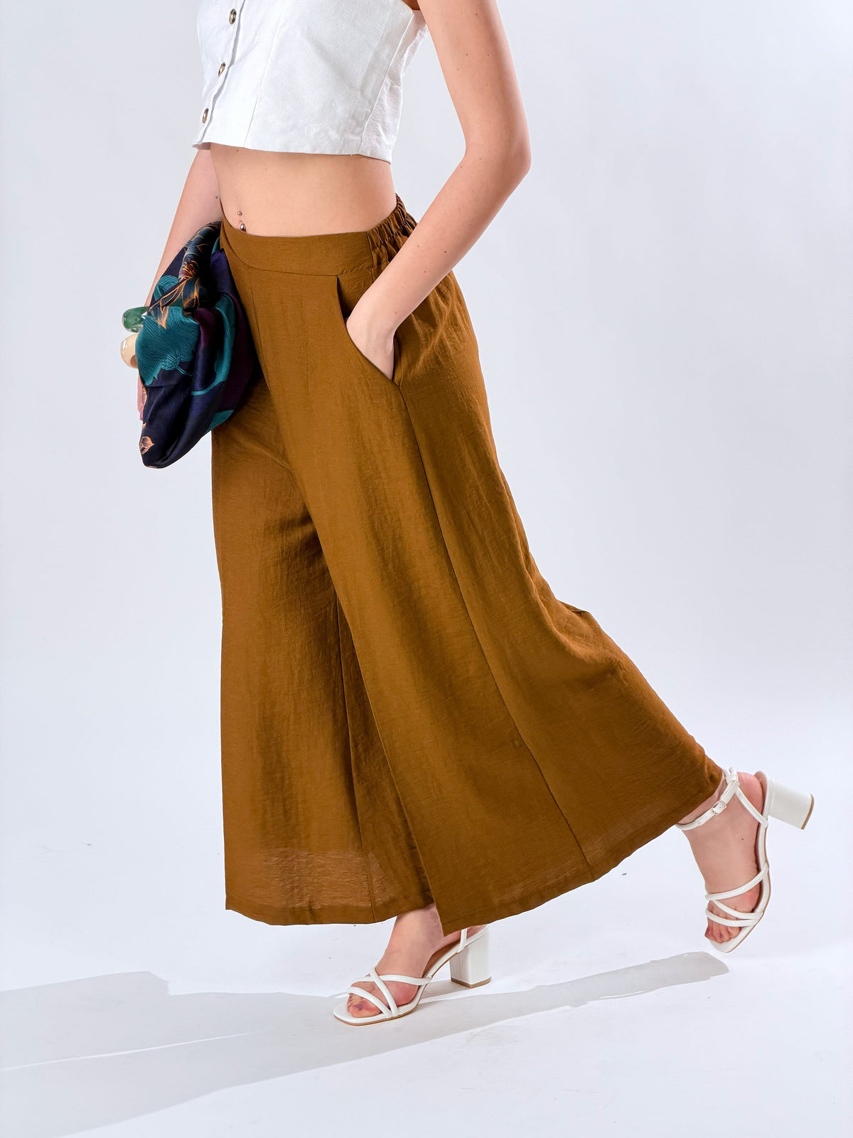 Pantalones anchos al tobillo mezcla de lino