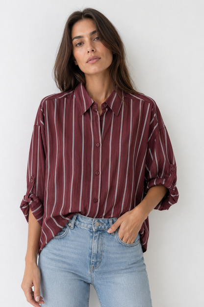 Camisa oversize de rayas finas