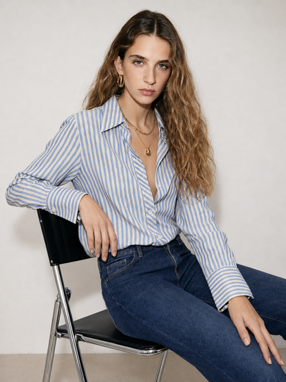 Camisa con hilo de lúrex dorado