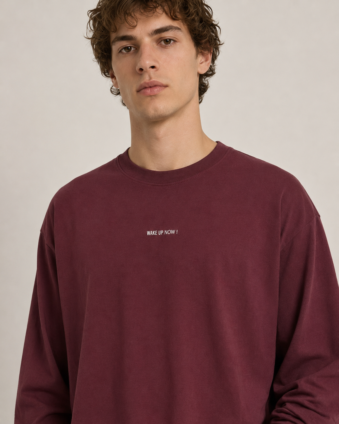Camiseta oversize WAKE UP NOW!