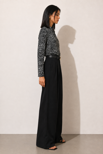 Pantalón de pierna ancha modelo palazzo