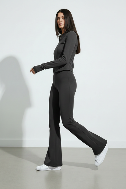 El pantalón acampanado