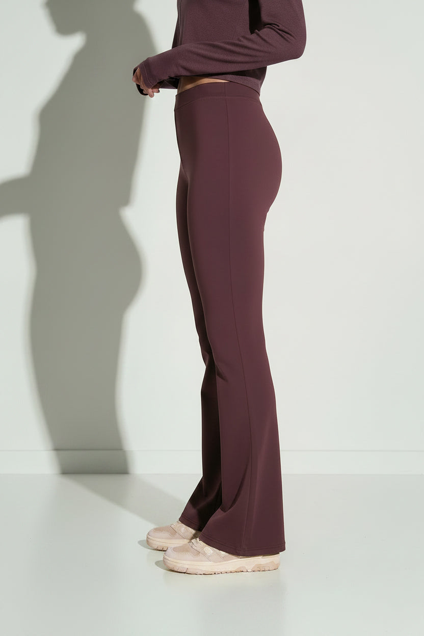 El pantalón acampanado