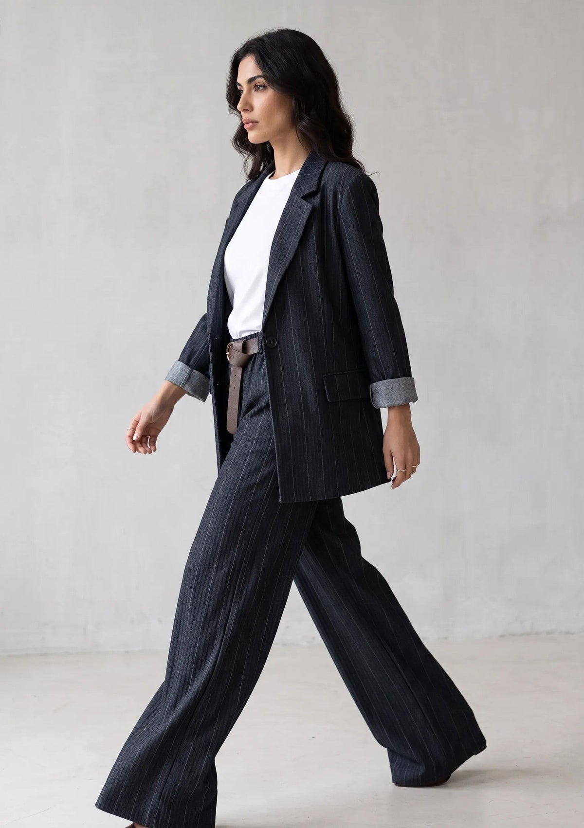 Pantalón de raya diplomática efecto denim