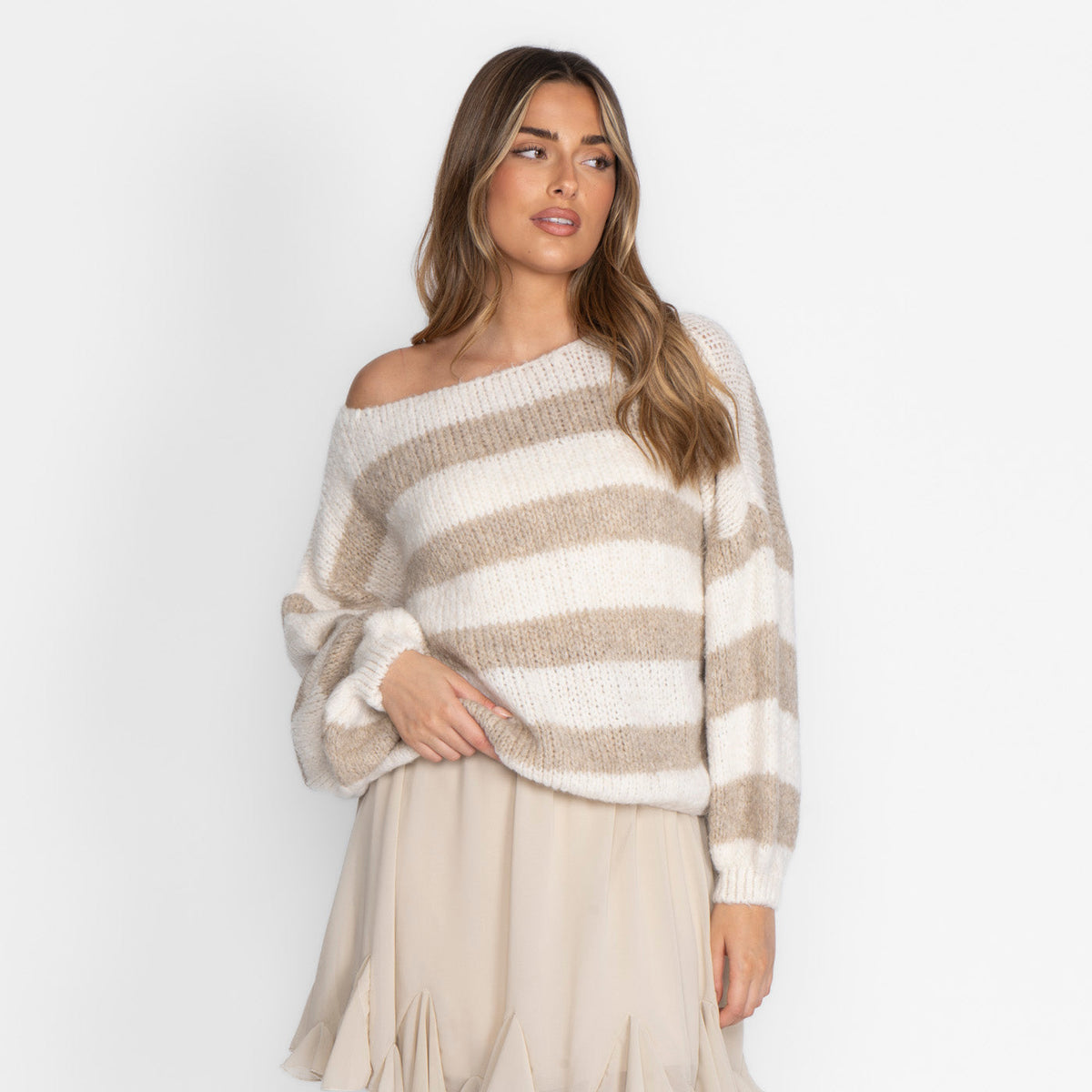Jersey Casual de Rayas con Hombros Descubiertos