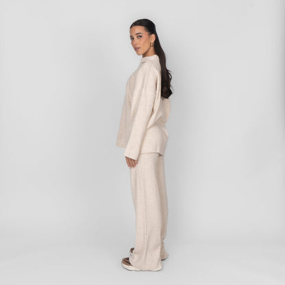 Conjunto de Punto Canalé con Escote en V