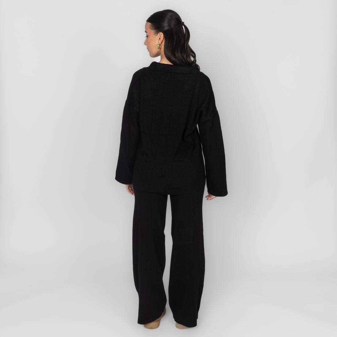 Conjunto de Punto Canalé con Escote en V