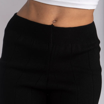 Conjunto de Punto Canalé con Escote en V